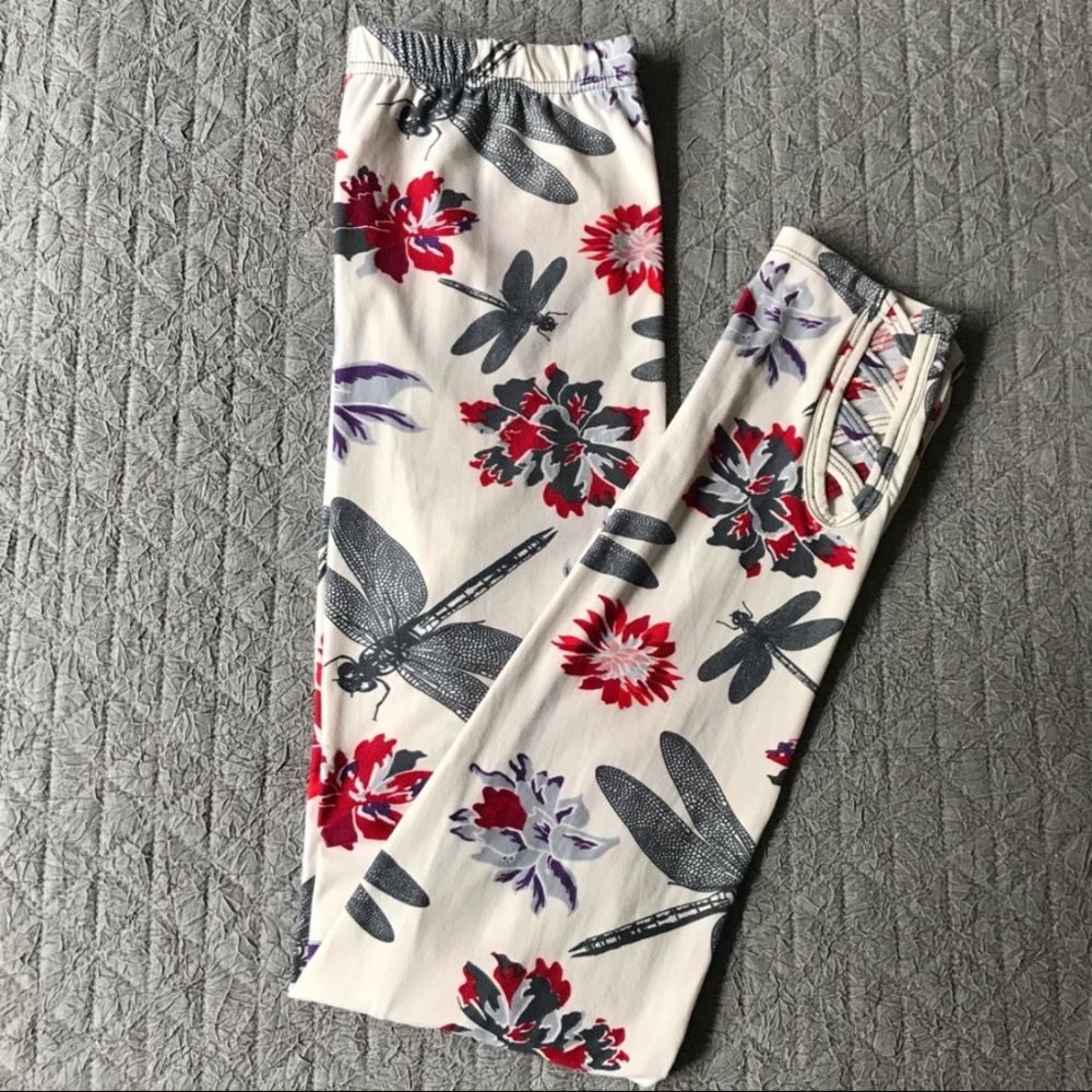 White Dragonfly & Floral Lotus Print Super Soft Peachskin Lattice CutoutLeggings